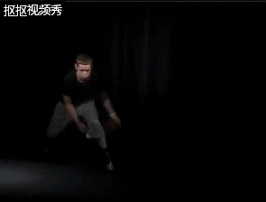 篮球怎么降低重心运球技巧_篮球重心_篮球重心转移