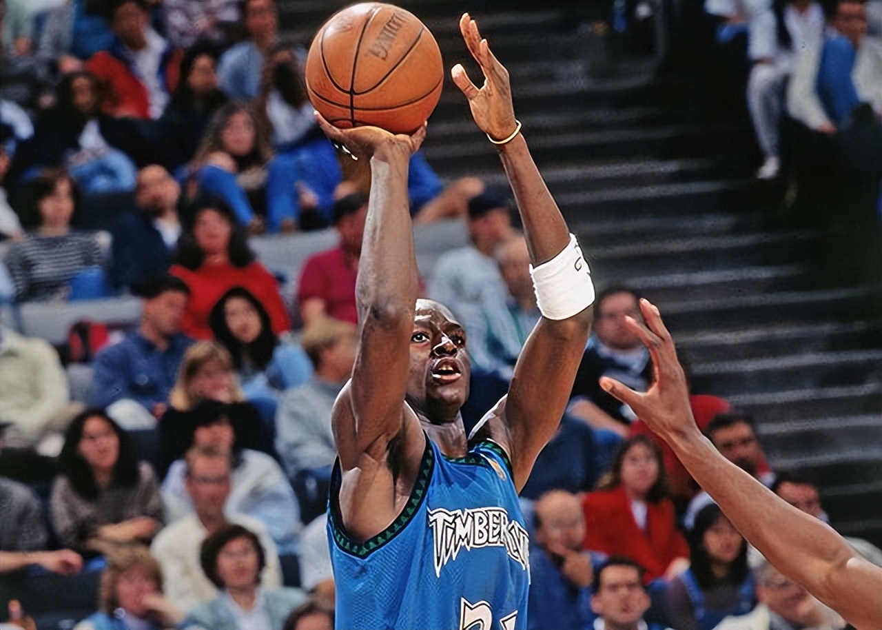 nba篮球绝杀_篮球史上十大绝杀视频_美国篮球历史十大绝杀球员