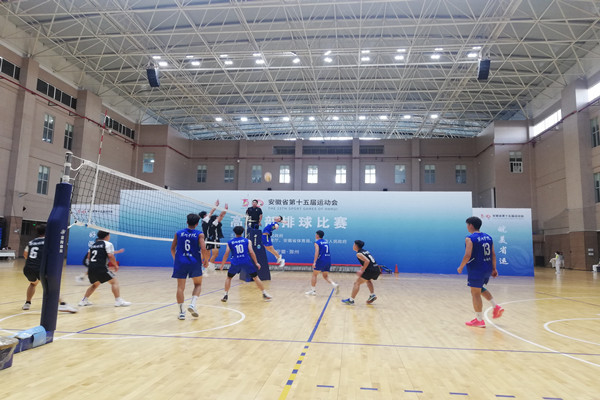 安徽省大学生足球联赛2018_安徽u15足球_安徽省十五届高校部足球冠军